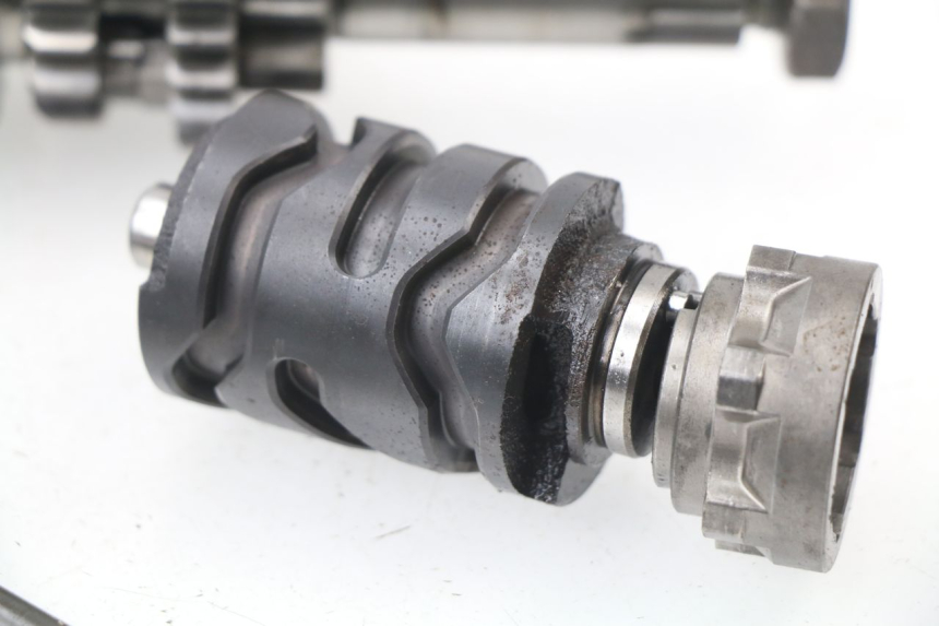 photo de BOITE DE VITESSE YAMAHA YZ 125 (1998 - 2005) - Zoom état d’usage