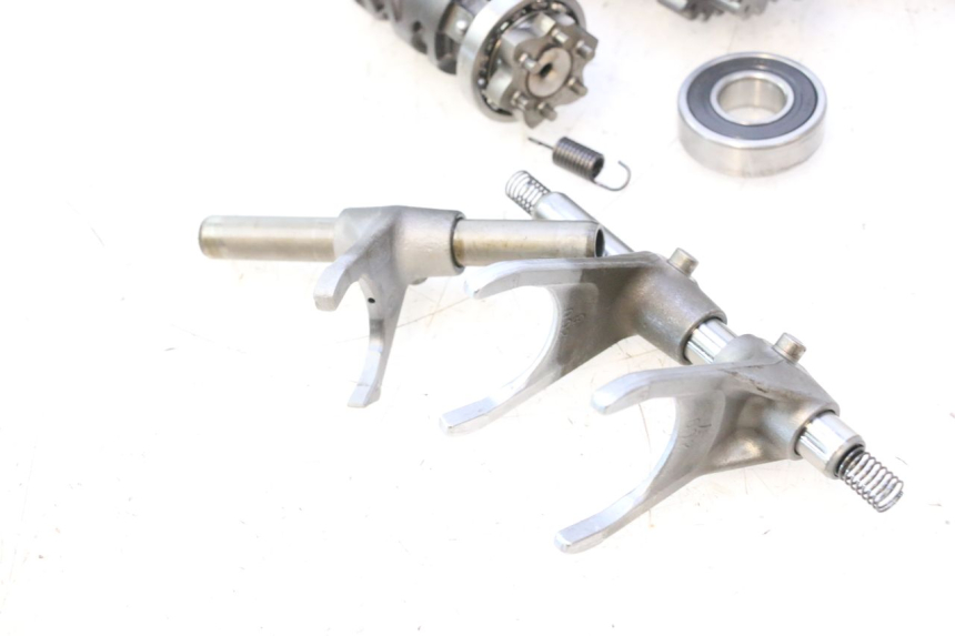 photo de BOITE DE VITESSE YAMAHA YZF R6 600 (2008 - 2009) - Marquages et références