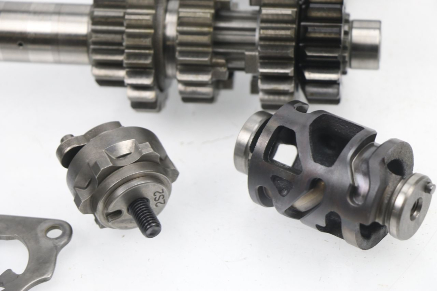 photo de BOITE DE VITESSE YAMAHA YZF YZ-F 450 (2006 - 2009) - Photo complémentaire