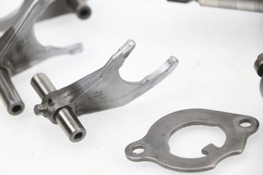 photo de BOITE DE VITESSE YAMAHA YZF YZ-F 450 (2006 - 2009) - Inspection visuelle