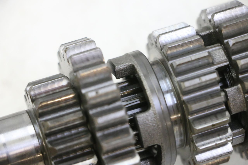 photo de BOITE DE VITESSE YAMAHA YZF YZ-F 450 (2014 - 2016) - Vue rapprochée