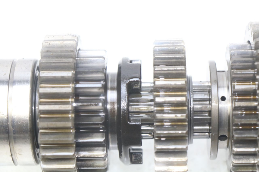 photo de BOITE DE VITESSE KAWASAKI ZR7 ZR-7 S 750 (1999 - 2004) - Autre angle de vue