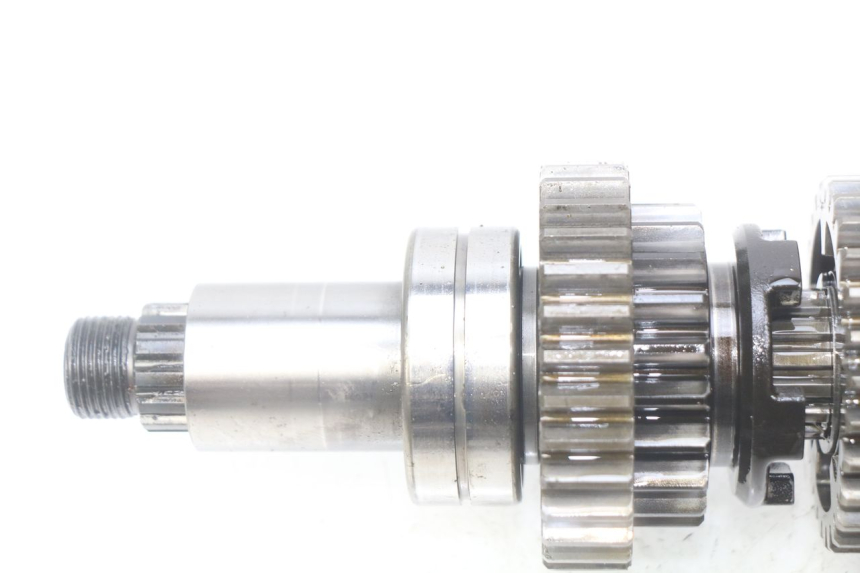 photo de BOITE DE VITESSE KAWASAKI ZR7 ZR-7 S 750 (1999 - 2004) - Gros plan technique