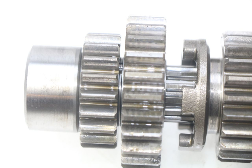 photo de BOITE DE VITESSE KAWASAKI ZR7 ZR-7 S 750 (1999 - 2004) - État de surface