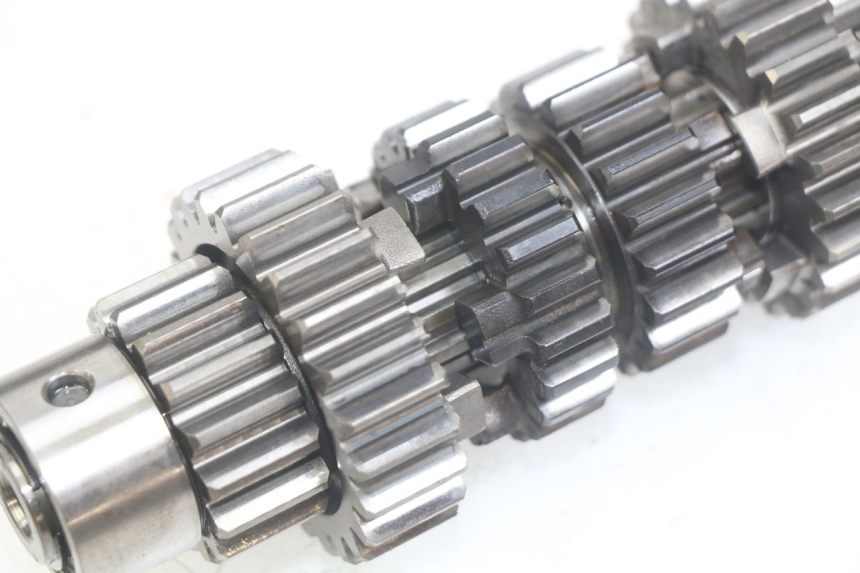 photo de BOITE DE VITESSE KAWASAKI ZX-6R ZX6R 600 (1995 - 1997) - Autre angle de vue