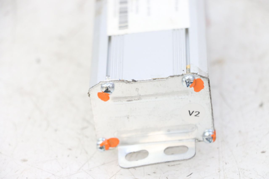 photo de BOITIER CDI URBANGLIDE 100XS 1 - Gros plan technique