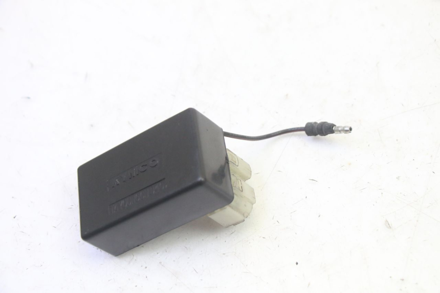 photo de BOITIER CDI KYMCO AGILITY NAKED RENOUVO 2T 50 (2011 - 2018) - Points de fixation