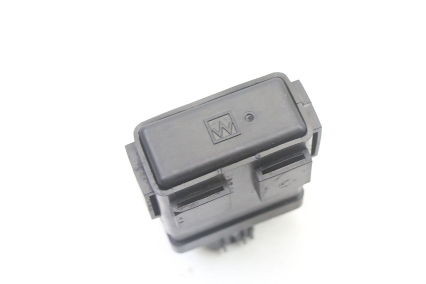 photo de BOITIER CDI MBK BOOSTER SPIRIT NAKED 50 (2004 - 2017) - Autre angle de vue