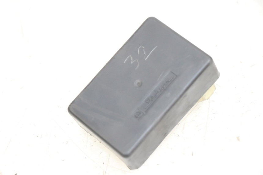 photo de BOITIER CDI HONDA CA REBEL 125 (1995 - 2001) - Vue principale