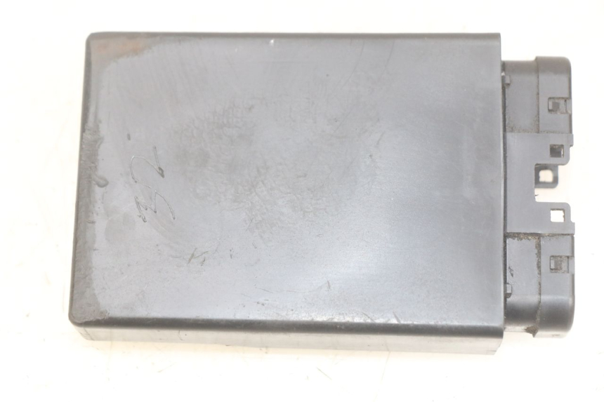 photo de BOITIER CDI HONDA CBR F SC25 1000 (1989 - 1992) - Autre angle de vue