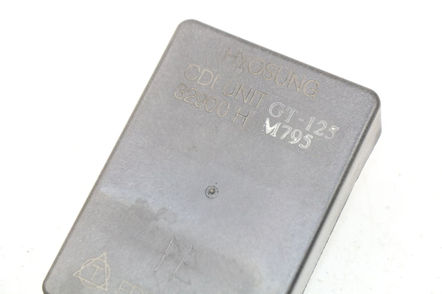 photo de BOITIER CDI HYOSUNG COMET GTR 125 (2007 - 2014) - Autre angle de vue