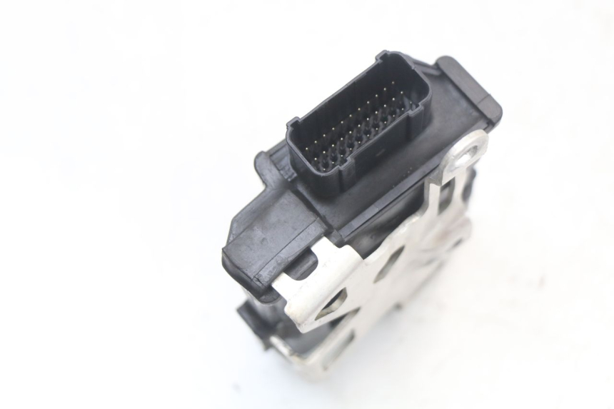 photo de BOITIER CDI HONDA CRF R 250 (2020 - 2021) - Autre angle de vue