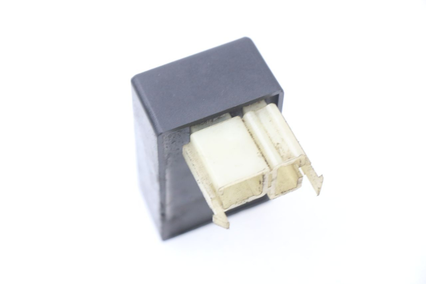 photo de BOITIER CDI CHINESE QUAD DIAMOND R 250 (2005 - 2010) - Gros plan technique