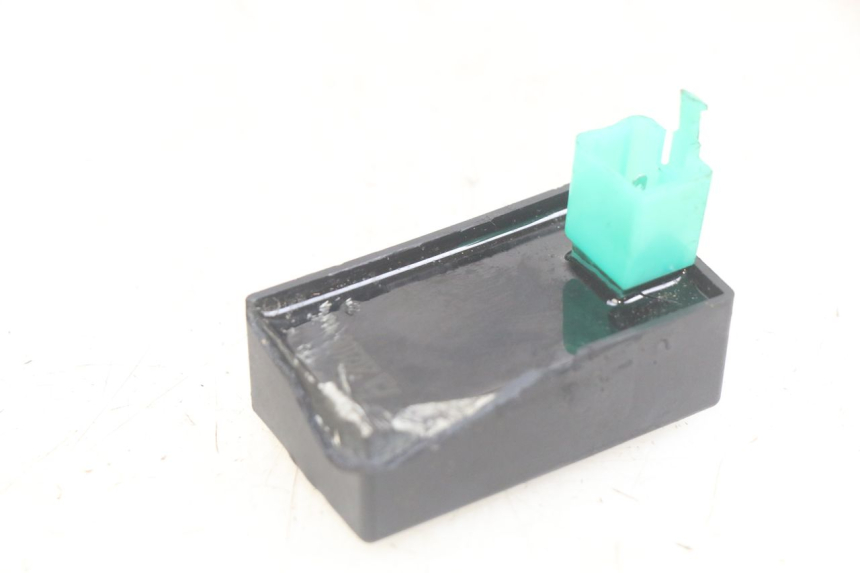 photo de BOITIER CDI LONCIN DIRT BIKE 125 - Détail de la pièce