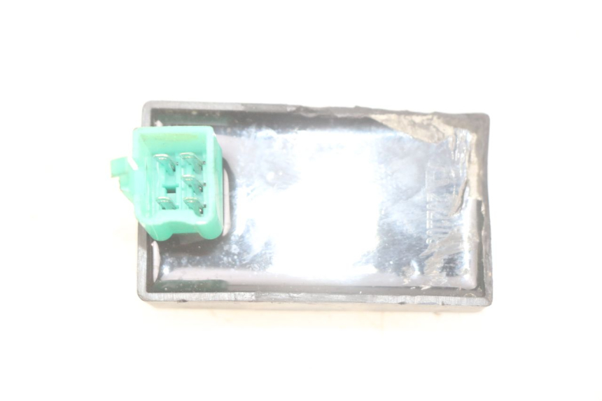 photo de BOITIER CDI LONCIN DIRT BIKE 125 - Gros plan technique