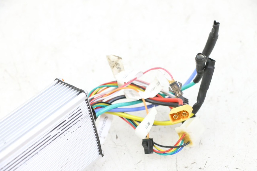 photo de BOITIER CDI URBANGLIDE E-CROSS PRO 1 - Détails caractéristiques