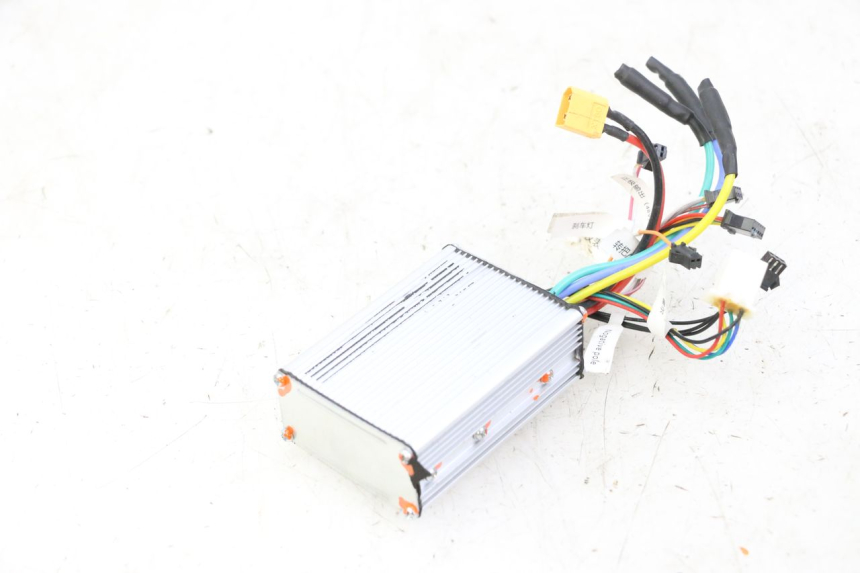 photo de BOITIER CDI URBANGLIDE E-CROSS PRO 1 - Marquages et références