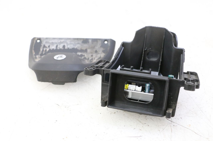 photo de BOITIER CDI SEGWAY NINEBOT F40E 1 - Points de fixation