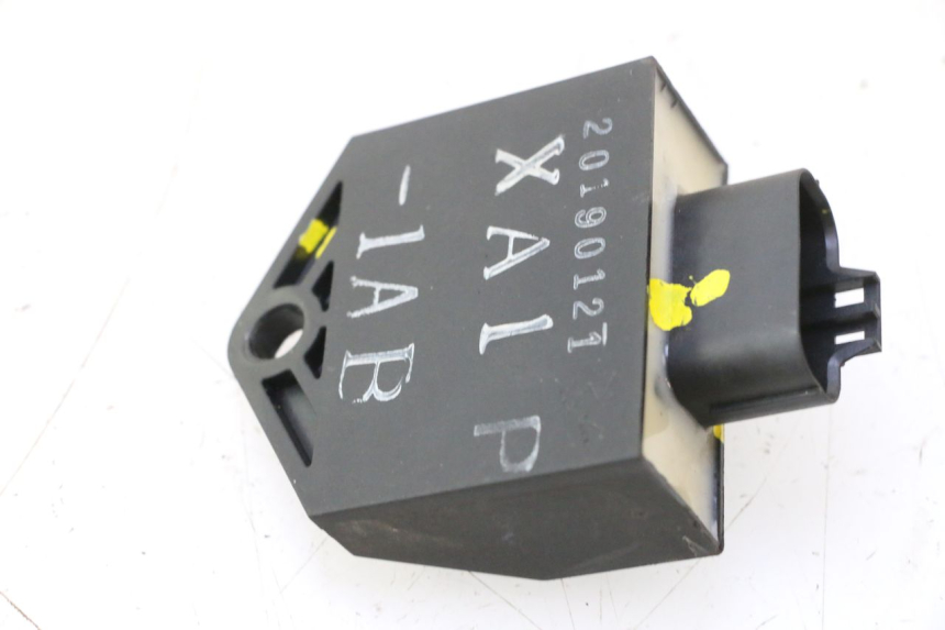 photo de CDI Box SYM FIDDLE 3 III 50 (2014 - 2020) - Vue d’ensemble