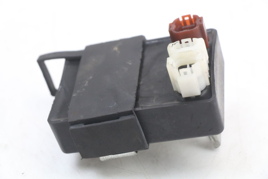 photo de BOITIER CDI HYOSUNG GTR 125 (2006 - 2008) - Zoom état d’usage