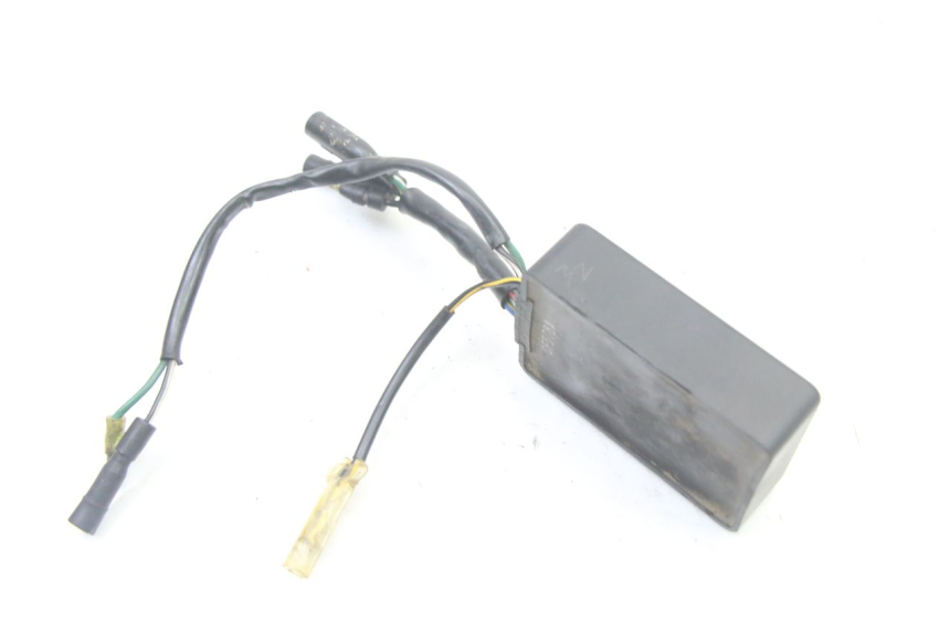 photo de BOITIER CDI HONDA CR 85 (2003 - 2007) - Gros plan technique