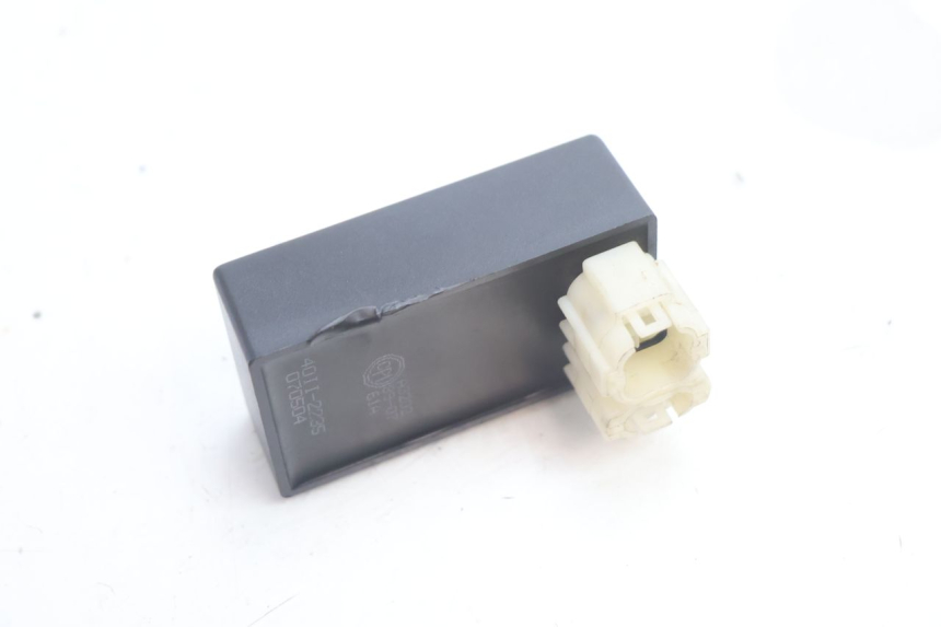 photo de BOITIER CDI KEEWAY HURRICANE 50 (2006 - 2019) - Points de fixation