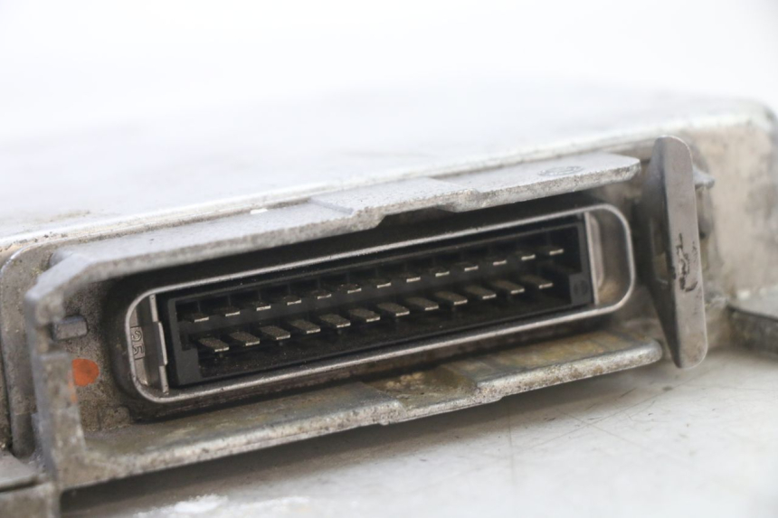 photo de BOITIER CDI BMW K 75 RT 750 (1989 - 1997) - Points de fixation