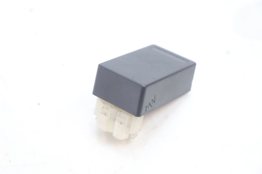 photo de BOITIER CDI PEUGEOT KISBEE 4T 50 (2010 - 2017) - Points de fixation
