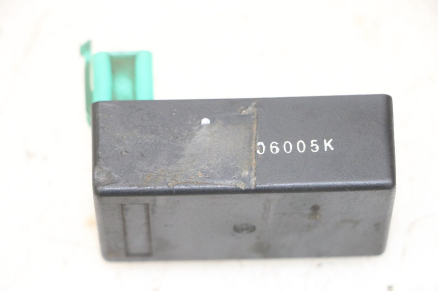 photo de BOITIER CDI LONCIN DIRT BIKE 125 - Autre angle de vue