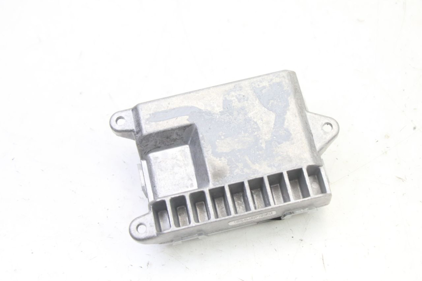 photo de BOITIER CDI XIAOMI MI PRO 2 1 - Gros plan technique