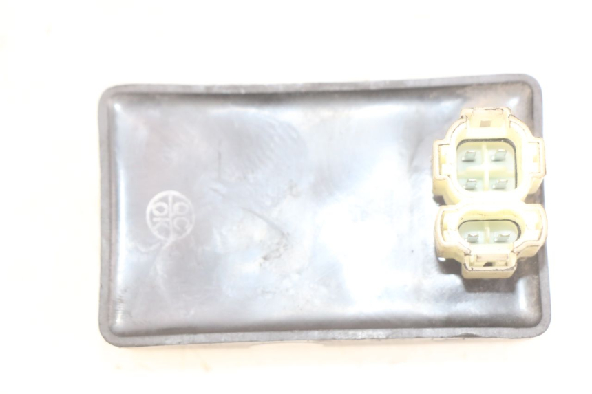 photo de BOITIER CDI SYM MIO 50 (2011 - 2017) - Gros plan technique