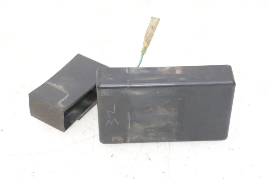 photo de BOITIER CDI HONDA NSR R 125 (1994 - 2003) - Zoom état d’usage