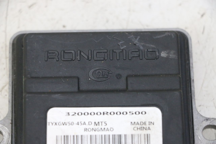 photo de BOITIER CDI JM MOTORS OLDIES GT 4T 50 (2018 - 2025) - Gros plan technique