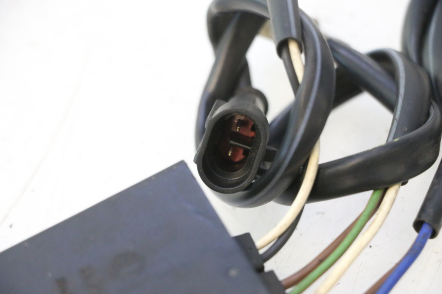 photo de BOITIER CDI MZ RT 125 (2000 - 2008) - Gros plan technique