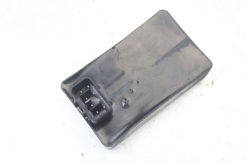 photo de BOITIER CDI KYMCO SUPER 8 125 (2008 - 2015) - Points de fixation