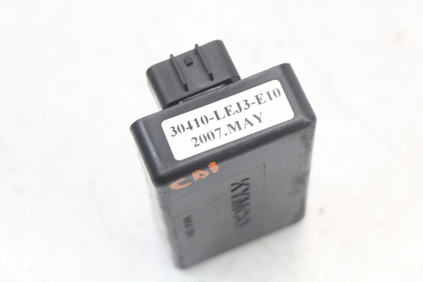 photo de BOITIER CDI KYMCO SUPER 8 125 (2008 - 2015) - Marquages et références