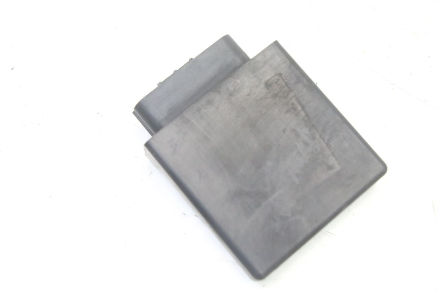 photo de BOITIER CDI SUZUKI BURGMAN 125 (2015 - 2017) - Gros plan technique