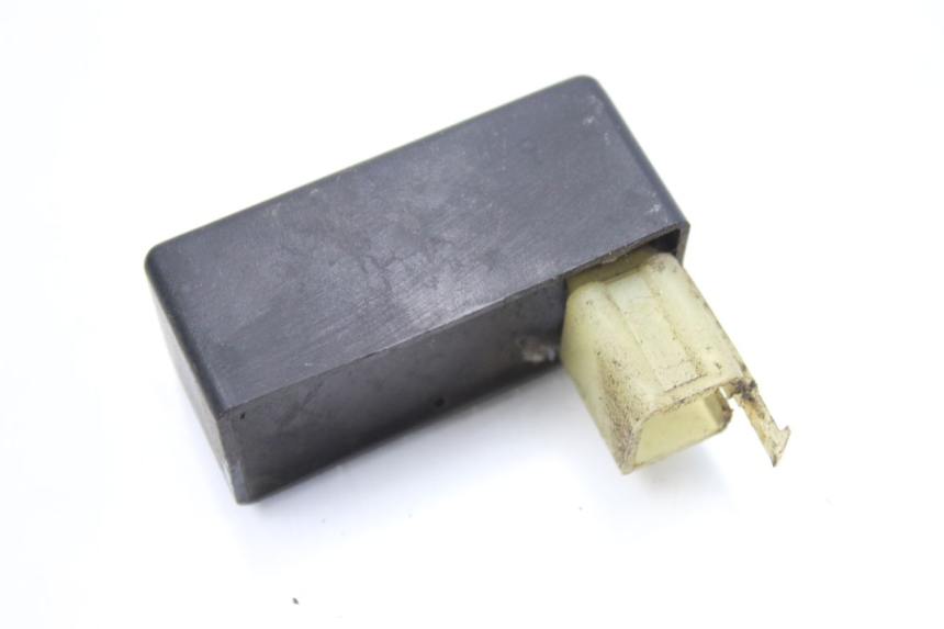 photo de BOITIER CDI PEUGEOT TKR TREKKER FURIOUS 50 (2005 - 2014) - Autre angle de vue