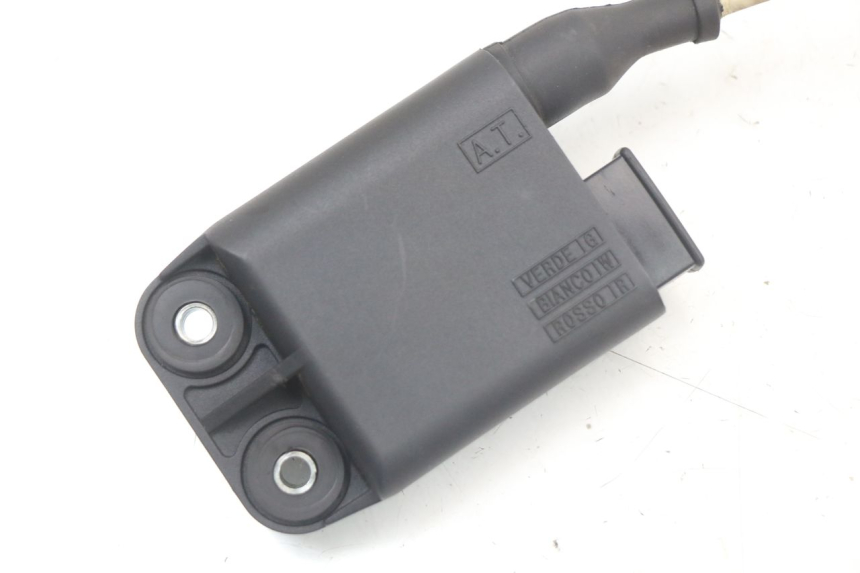 photo de BOITIER CDI PIAGGIO TYPHOON 50 (2000 - 2009) - Détail de la pièce