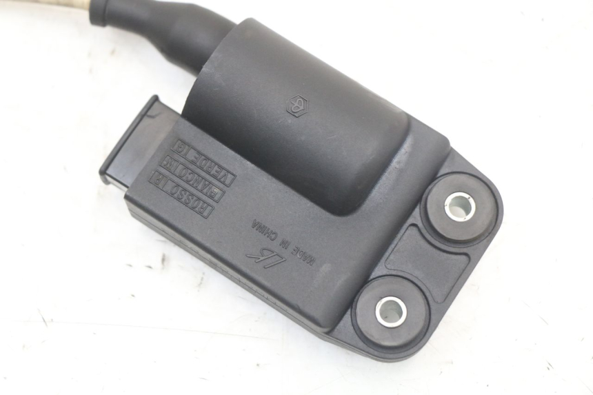 photo de BOITIER CDI PIAGGIO TYPHOON 50 (2000 - 2009) - Points de fixation