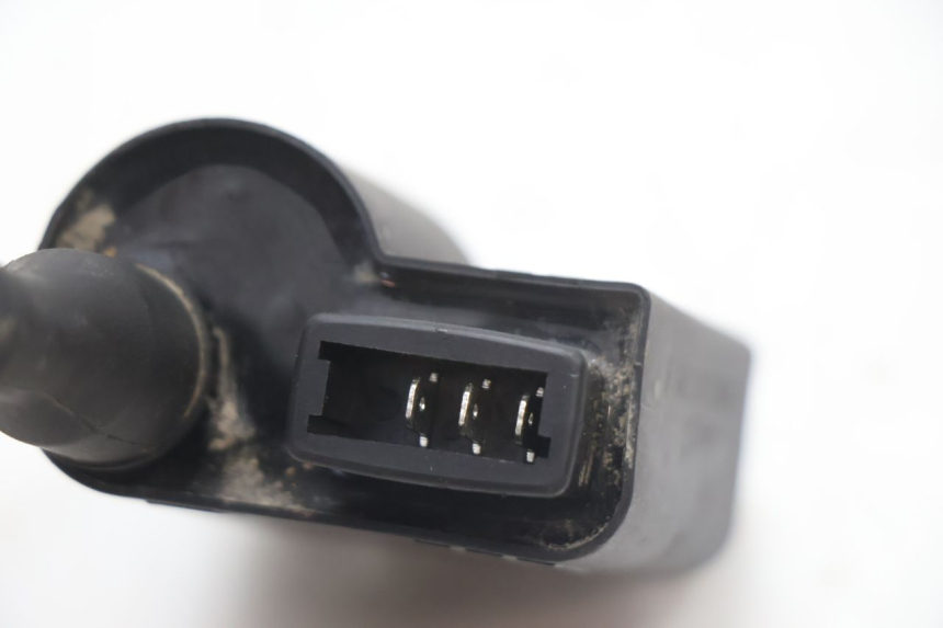 photo de BOITIER CDI PIAGGIO TYPHOON 50 (2000 - 2009) - Points de fixation