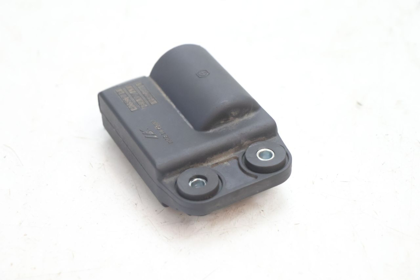 photo de BOITIER CDI PIAGGIO TYPHOON 50 (2000 - 2009) - Autre angle de vue