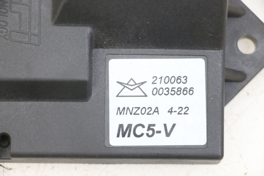 photo de BOITIER CDI VENT DERAPAGE 50 (2018 - 2023) - Gros plan technique