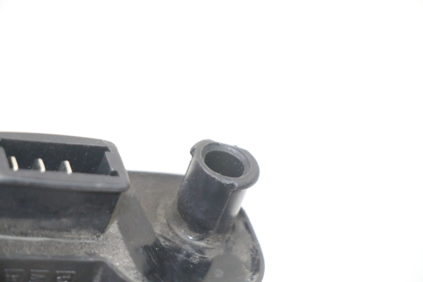 photo de BOITIER CDI PIAGGIO VESPA LX 2T 50 (2005 - 2013) - Gros plan technique