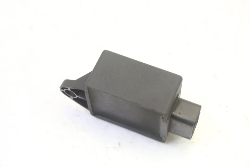 photo de BOITIER CDI PEUGEOT VIVACITY NEW 2T 50 (2008 - 2017) - Gros plan technique