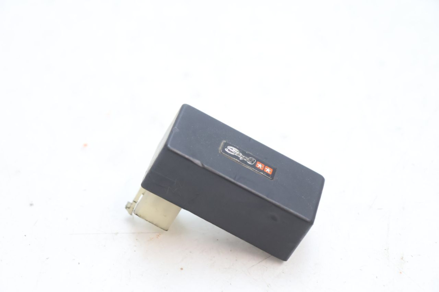 photo de BOITIER CDI PEUGEOT VIVACITY 50 (1998 - 2003) - Autre angle de vue