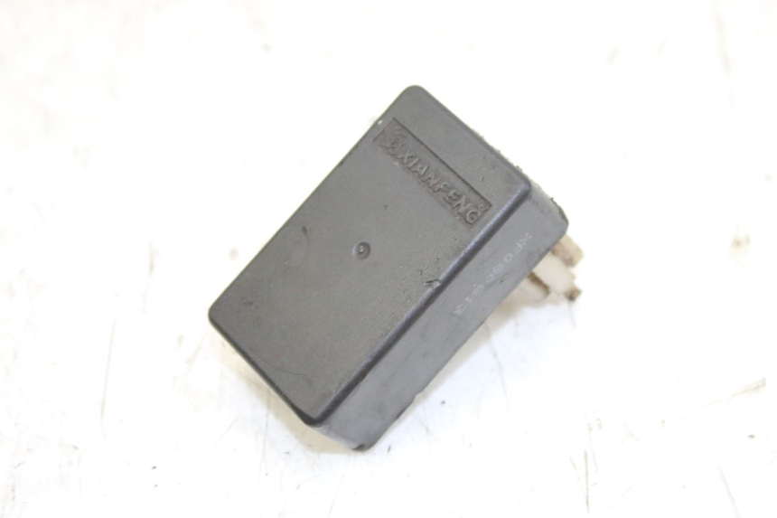 photo de BOITIER CDI ZHEJIANG XMOTOS XB-81 50 - Détail de la pièce