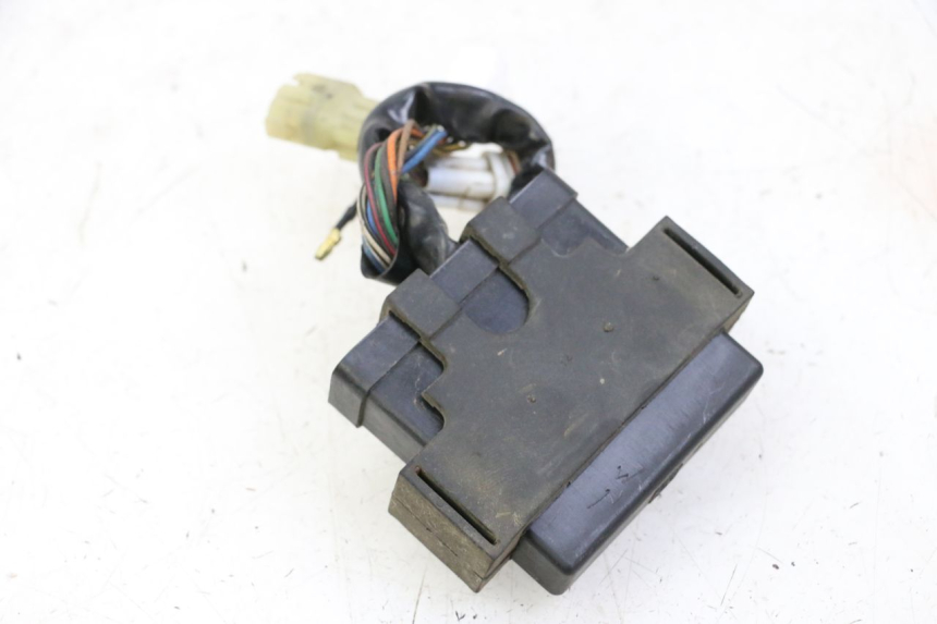 photo de BOITIER CDI YAMAHA YP MAJESTY 125 (2002 - 2006) - Vue d’ensemble