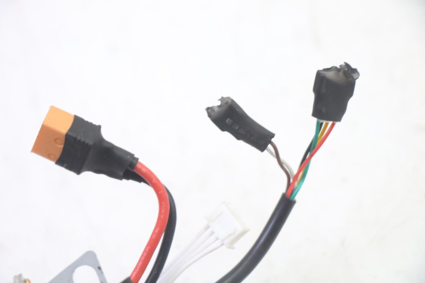 photo de BOITIER CDI MOOVWAY Z8 1 - Vue d’ensemble