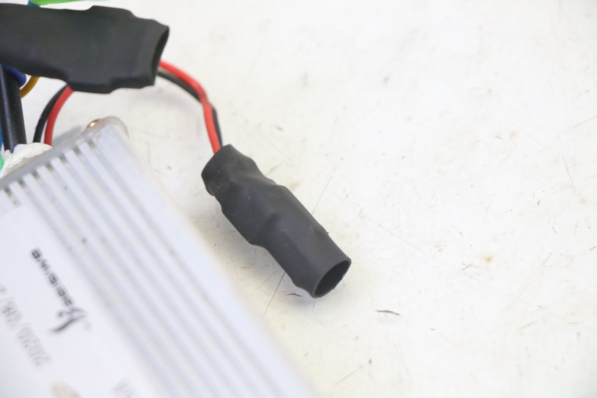 photo de BOITIER CDI MOOVWAY Z8 1 - État de surface